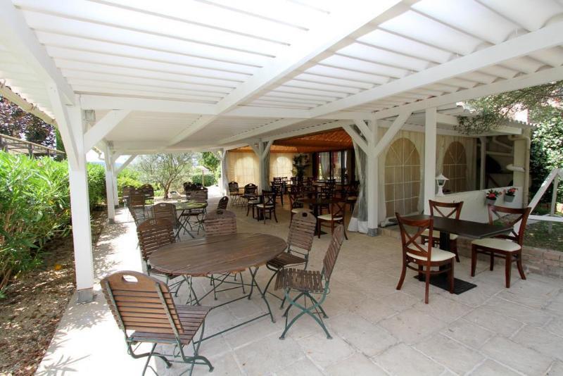 Auberge Des Pins Tourrettes Exterior photo