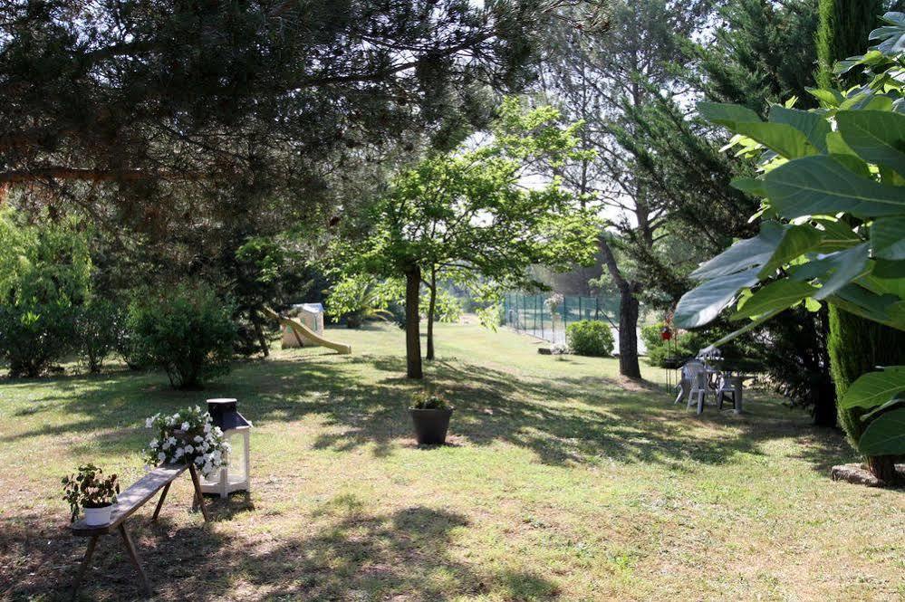 Auberge Des Pins Tourrettes Exterior photo