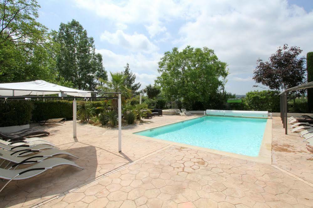 Auberge Des Pins Tourrettes Exterior photo